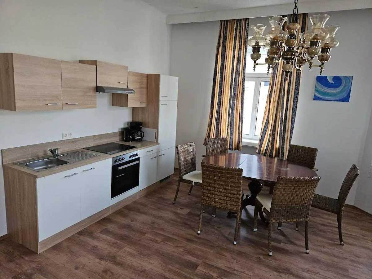 Appartement At Westbahnhof I Close To Shopping Street & Metro Wenen
