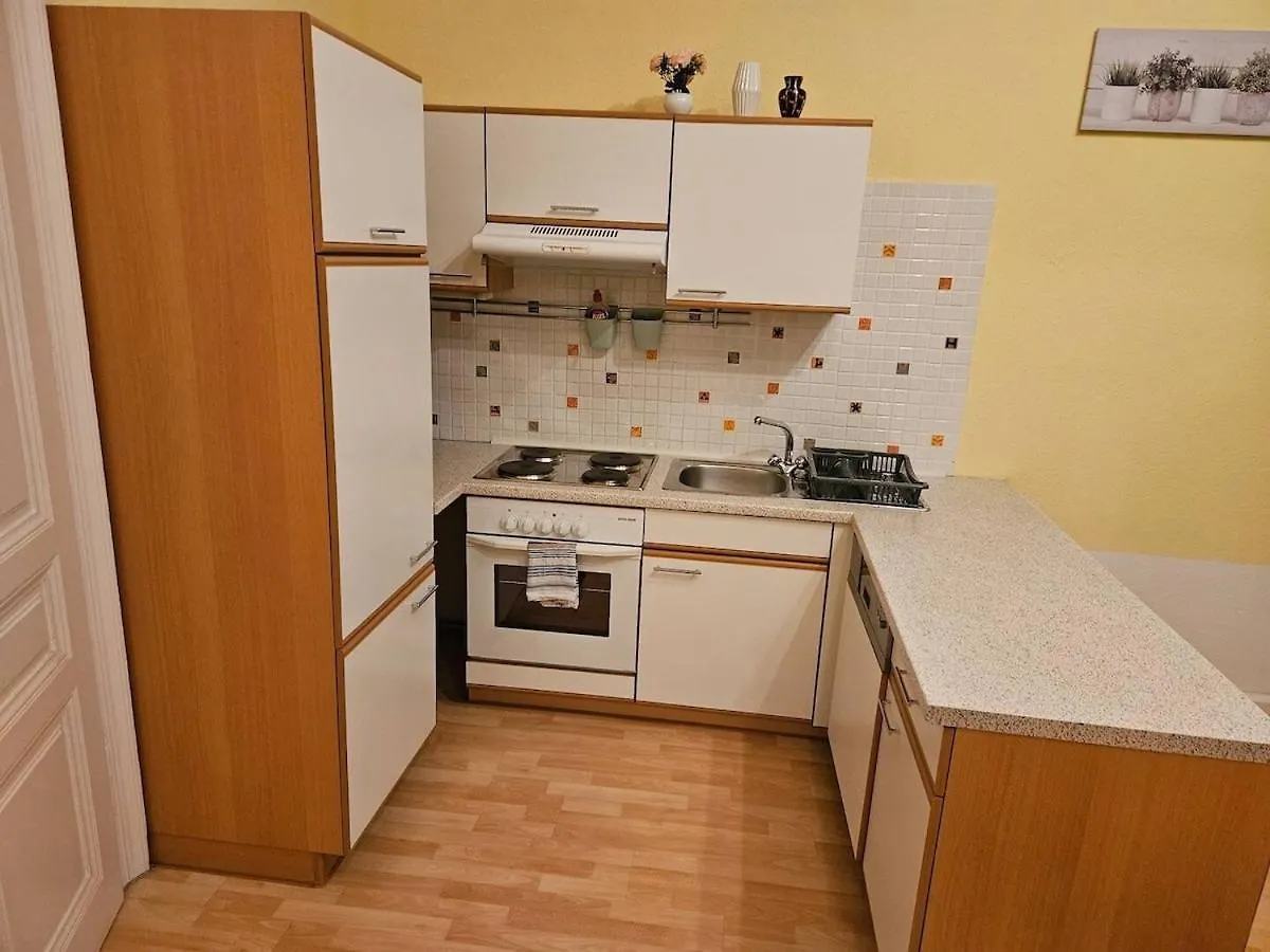 Apartment At Westbahnhof I Close To Shopping Street & Metro Vienna