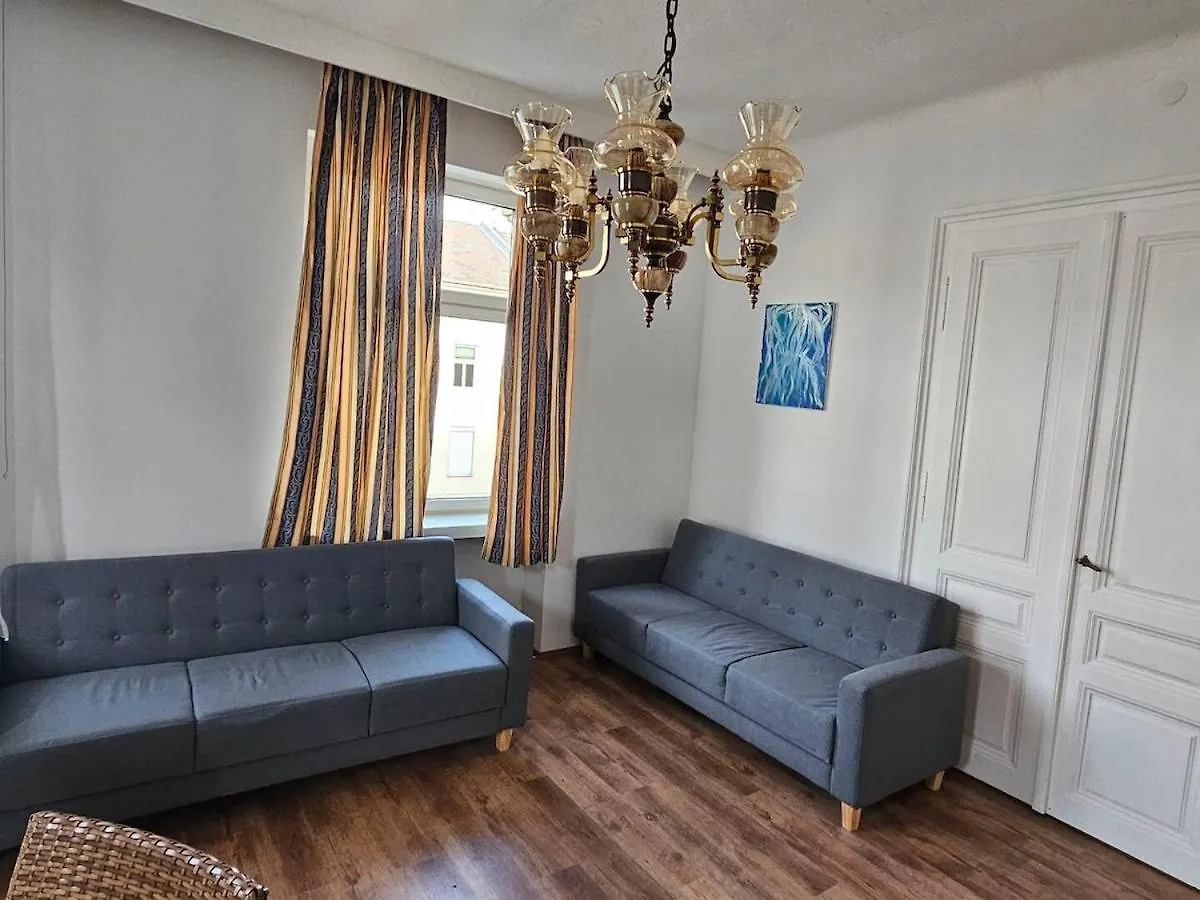 Apartment At Westbahnhof I Close To Shopping Street & Metro Vienna Austria